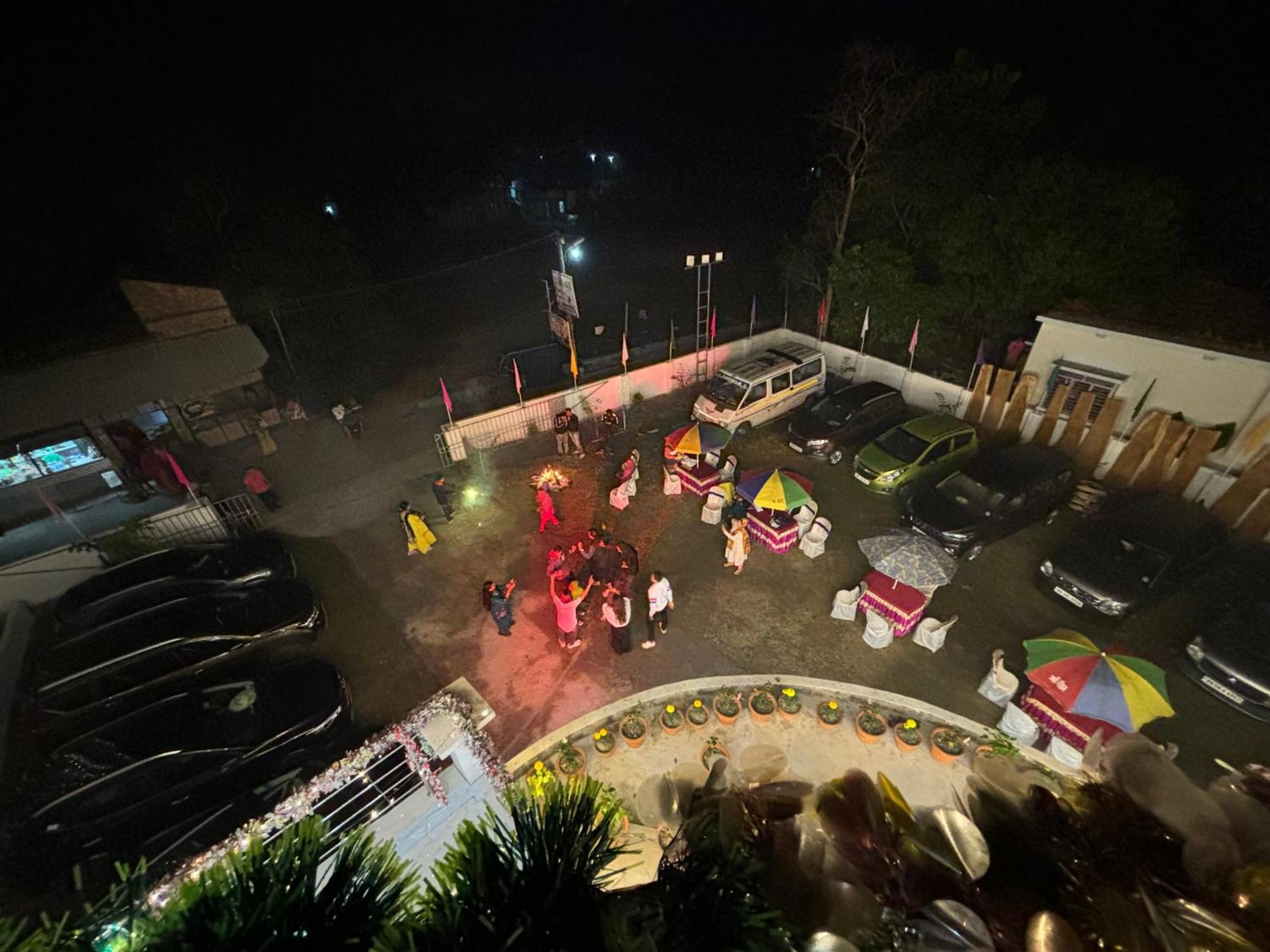 Ichhamati Hotel And Restaurant Hasnabad Bagian luar foto